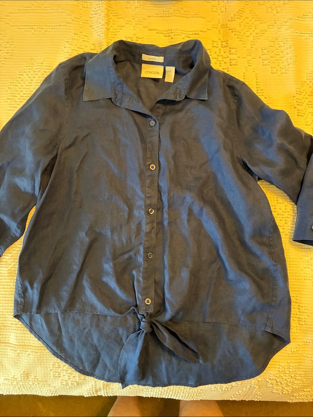 Chico's Deep Navy Button-Front Tie-Hem Shirt 100% linen